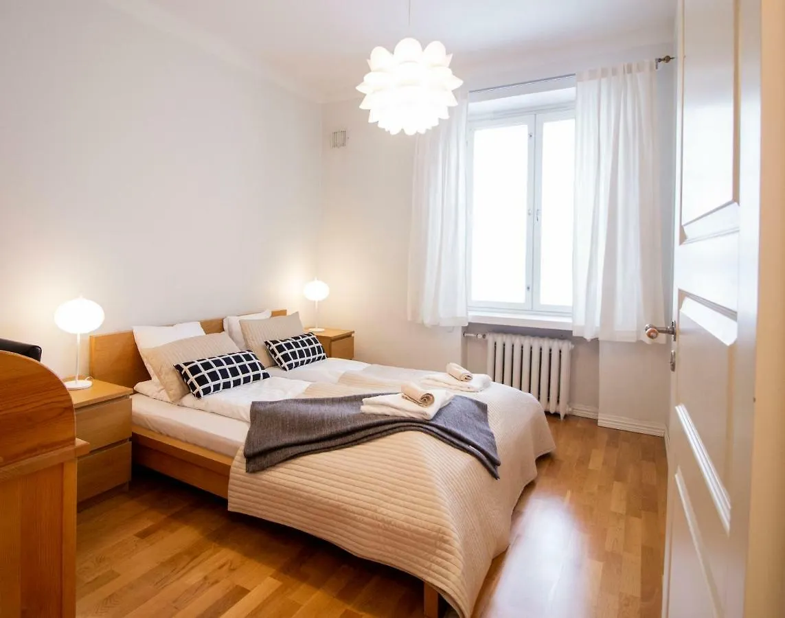 2Ndhomes Uudenmaankatu Apartment contacts